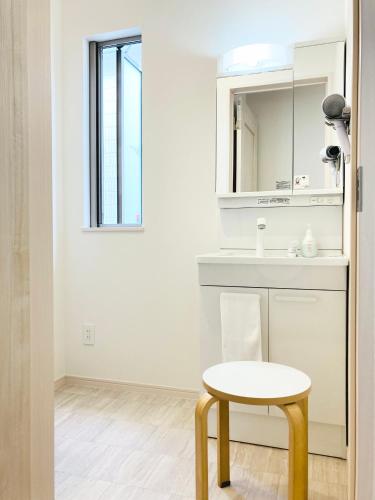 Bathroom, Yofuke House in Nago Bathroom, Yofuke House in Nago