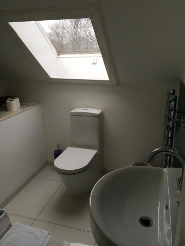 This photo about Edinburgh Thistle Guest House shared on HyHotel.com