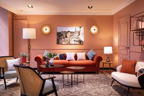 Facilities, Hotel Relais Bosquet in 7th - Tour Eiffel - Invalides Facilities, Hotel Relais Bosquet in 7th - Tour Eiffel - Invalides