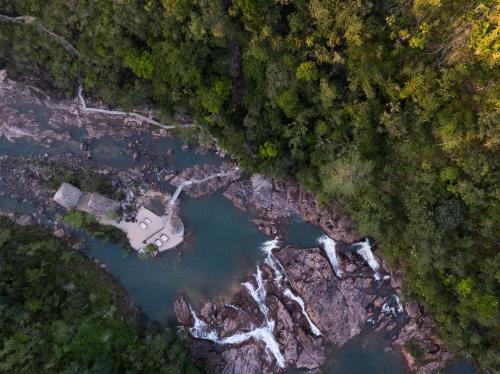 Εξωτερική όψη, Gaia Riverlodge in Μπελμοπάν Εξωτερική όψη, Gaia Riverlodge in Μπελμοπάν