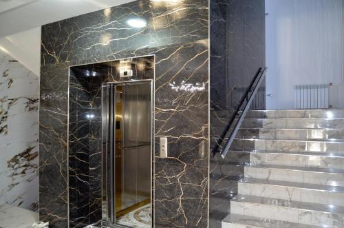 Foyer, Golden Park Hotel in Pawłodar Foyer, Golden Park Hotel in Pawłodar