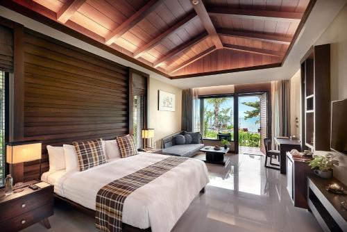 Khanom Beach Resort & Spa in Nakhon Si Thammarat Khanom Beach Resort & Spa in Nakhon Si Thammarat