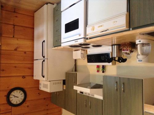 This photo about Aux Berges du St-Maurice shared on HyHotel.com