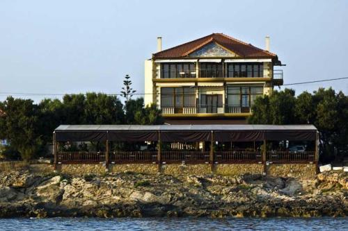 This photo about Entheon Rooms shared on HyHotel.com