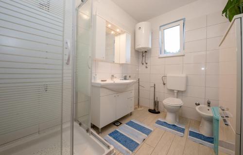 حمام, Apartments Mate in راب حمام, Apartments Mate in راب