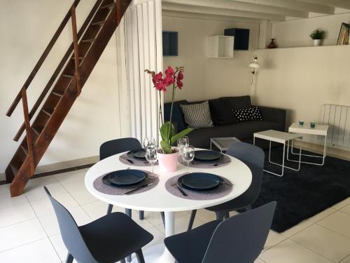 Létesítmények, Saclay - Green and premium flat close Paris - WIFI & NETFLIX in Saclay Létesítmények, Saclay - Green and premium flat close Paris - WIFI & NETFLIX in Saclay