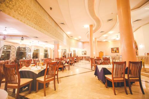 Restoran, Menzeh Dalia in Meknes Restoran, Menzeh Dalia in Meknes