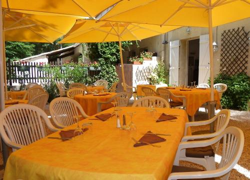 Létesítmények, HUMAN HOTEL RESTAURANT Park in Villecroze Létesítmények, HUMAN HOTEL RESTAURANT Park in Villecroze