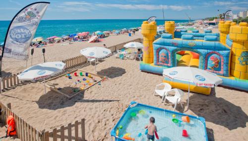 ملعب للأطفال, Hotel Sorrabona in Pineda de Mar ملعب للأطفال, Hotel Sorrabona in Pineda de Mar