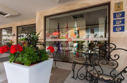 Entree, Hotel Panorama in Veliko Tarnovo Entree, Hotel Panorama in Veliko Tarnovo