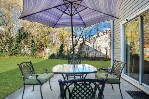 Garden, Sweet Home Georgia - Entire 3 bedroom Luxury in Other Garden, Sweet Home Georgia - Entire 3 bedroom Luxury in Other