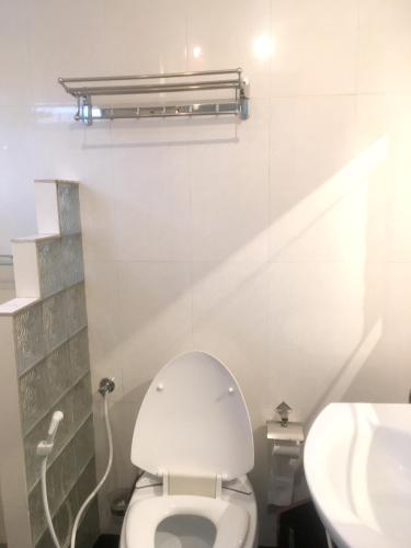 Bathroom, 2 bedrooms appartement with city view furnished terrace and wifi at Bel Air 6 km away from the beach in Bel Air Bathroom, 2 bedrooms appartement with city view furnished terrace and wifi at Bel Air 6 km away from the beach in Bel Air