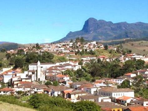 This photo about Chales Serrinha do Papagaio shared on HyHotel.com