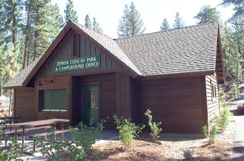 在meiguo.com看到的The Cabins at Zephyr Cove的介绍图片