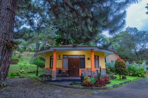 Arra Lembah Pinus near Widuri Cafe and Bar @ Puncak Pass Resort Arra Lembah Pinus near Widuri Cafe and Bar @ Puncak Pass Resort
