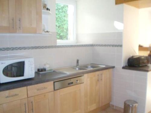 Κουζίνα, Maison de 3 chambres avec jardin amenage et wifi a Laz in Laz Κουζίνα, Maison de 3 chambres avec jardin amenage et wifi a Laz in Laz