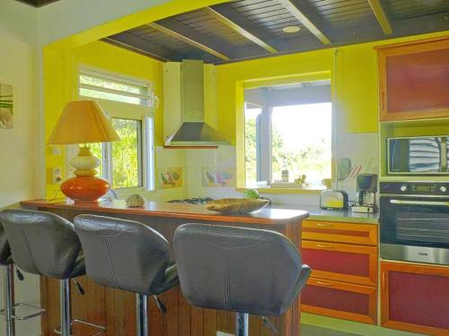 Κουζίνα, Appartement charmant à Lamentin avec piscine partagée (Appartement charmant a Lamentin avec piscine partagee) in Lamentin Κουζίνα, Appartement charmant à Lamentin avec piscine partagée (Appartement charmant a Lamentin avec piscine partagee) in Lamentin