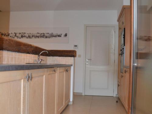 кухня, Villa in Puivelde with Terrace in Сінт-Ніклас кухня, Villa in Puivelde with Terrace in Сінт-Ніклас