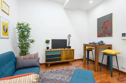 Design Suite Trevi Fountain