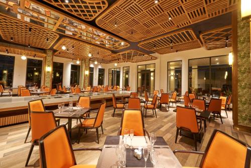 Restaurant, Hoan My Resort Ninh Chu in Phan Rang – Tháp Chàm (Ninh Thuận) Restaurant, Hoan My Resort Ninh Chu in Phan Rang – Tháp Chàm (Ninh Thuận)