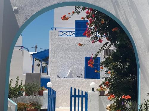 مدخل, Anna Maria Rooms Santorini in باريسا مدخل, Anna Maria Rooms Santorini in باريسا