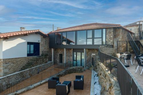 Carrioza Alojamiento Turístico (Carrioza Alojamiento Turistico) in Parada De Sil Carrioza Alojamiento Turístico (Carrioza Alojamiento Turistico) in Parada De Sil