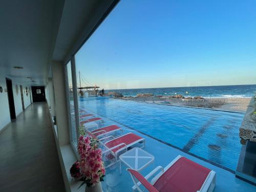 Swimming pool, Turtle Beach Resort in Ras Al Hadd Swimming pool, Turtle Beach Resort in Ras Al Hadd