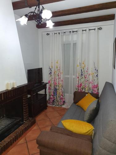 sala de TV, El Escondite de Myriam 2 in Grazalema sala de TV, El Escondite de Myriam 2 in Grazalema