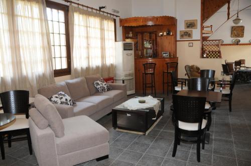 Pub/Lounge, Miranta Hotel - Apartments & Studios in Aegina Pub/Lounge, Miranta Hotel - Apartments & Studios in Aegina