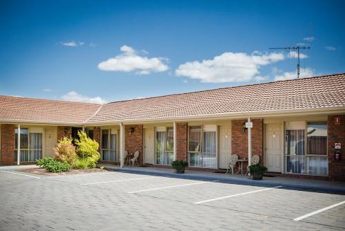 Australian Settlers Motor Inn in Swan Hill Australian Settlers Motor Inn in Swan Hill