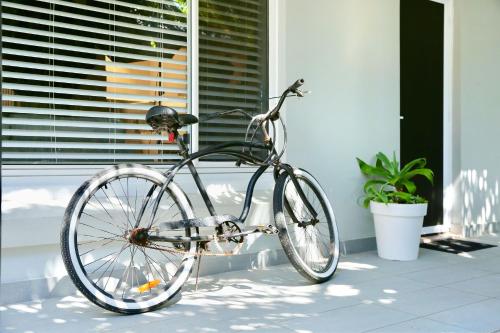 Beautifully renovated quiet unit in Cronulla in Cronulla Beautifully renovated quiet unit in Cronulla in Cronulla
