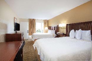 Days Inn by Wyndham Daytona Beach Speedway in Daytona Beach (FL) Days Inn by Wyndham Daytona Beach Speedway in Daytona Beach (FL)