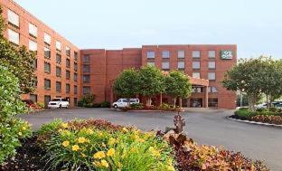 Ramada by Wyndham Nashville/Music Valley in Nashville (TN) Ramada by Wyndham Nashville/Music Valley in Nashville (TN)
