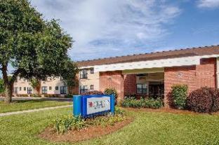 Federal City Inn & Suites