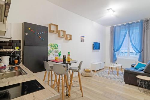 Facilities, Le cosy fertois-Wifi-Netflix-trivelys com in La Ferte-sous-Jouarre Facilities, Le cosy fertois-Wifi-Netflix-trivelys com in La Ferte-sous-Jouarre