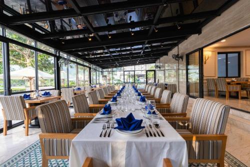 Restaurant, Marina Bay Con Dao Hotel in Côn Đảo Islands Restaurant, Marina Bay Con Dao Hotel in Côn Đảo Islands