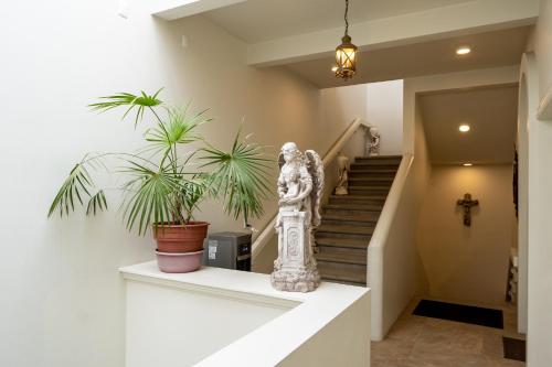 Exterior view, La Casa de Pino in Oaxaca Exterior view, La Casa de Pino in Oaxaca