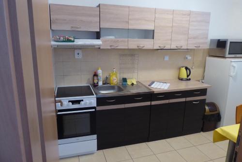 مطبخ, Tri studničky Správa TANAPu (Tri studnicky Sprava TANAPu) in ليفوكا مطبخ, Tri studničky Správa TANAPu (Tri studnicky Sprava TANAPu) in ليفوكا