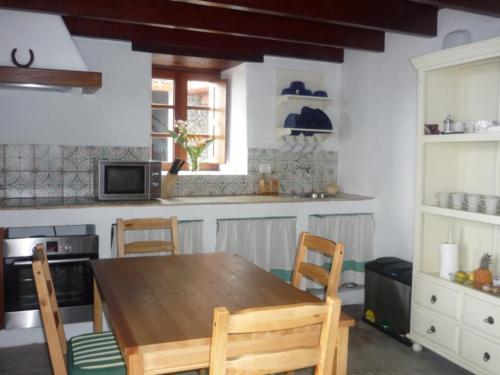 مطبخ, Casa Rural El Tenique in Valverde مطبخ, Casa Rural El Tenique in Valverde