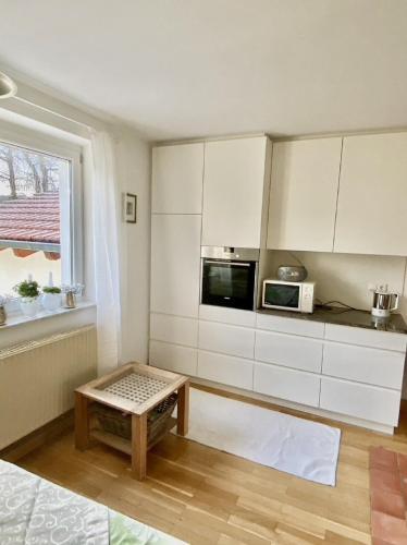 Kitchen, Ferienwohnungen Anna Altmann in Furth Im Wald Kitchen, Ferienwohnungen Anna Altmann in Furth Im Wald