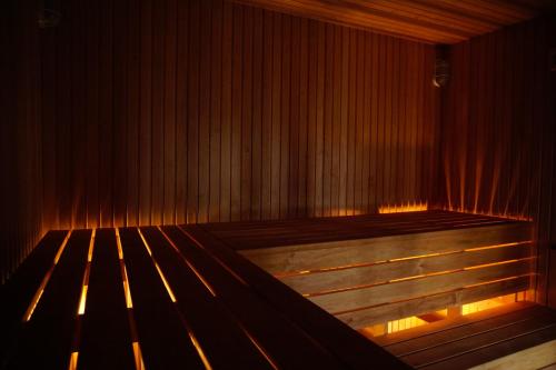 桑拿三溫暖, Du Horizontai in 凱爾納維 桑拿三溫暖, Du Horizontai in 凱爾納維