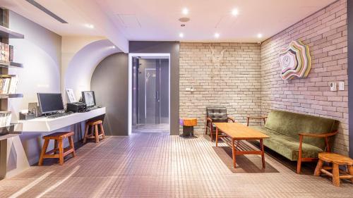 Business center, CityInn Plus Taichung Station Branch in East District Business center, CityInn Plus Taichung Station Branch in East District