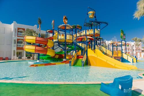פארק מים, Sunrise Diamond Beach Resort -Grand Select in שארם א-שייח' פארק מים, Sunrise Diamond Beach Resort -Grand Select in שארם א-שייח'