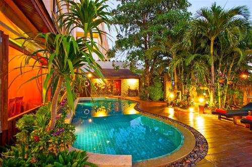 オーキッド ガーデン ホテル パトン11