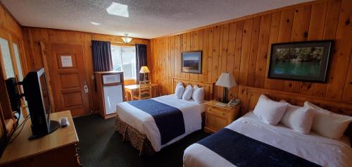 The Lake Motel in Lake George The Lake Motel in Lake George