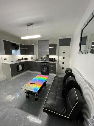 3 Bedroom Whalley Aparthotel in Бернлі 3 Bedroom Whalley Aparthotel in Бернлі