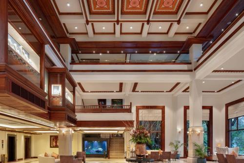 Lobby, Earls Regency Hotel in Kandy Lobby, Earls Regency Hotel in Kandy