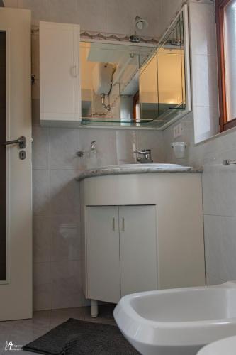 Bathroom, M&A in Casamassima Bathroom, M&A in Casamassima