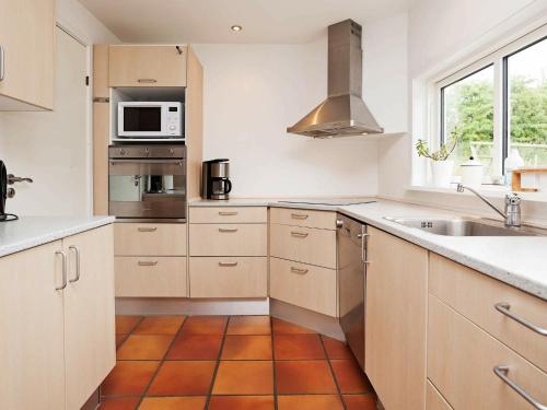 Facilities, 12 person holiday home in Ebeltoft-By Traum in Handrup Strand Facilities, 12 person holiday home in Ebeltoft-By Traum in Handrup Strand