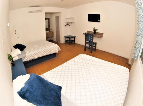 Hotel El Paraíso (Hotel El Paraiso) in San Juan de Alima Hotel El Paraíso (Hotel El Paraiso) in San Juan de Alima